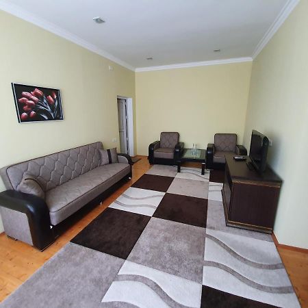 Sheki Avtovagzal Motel Esterno foto
