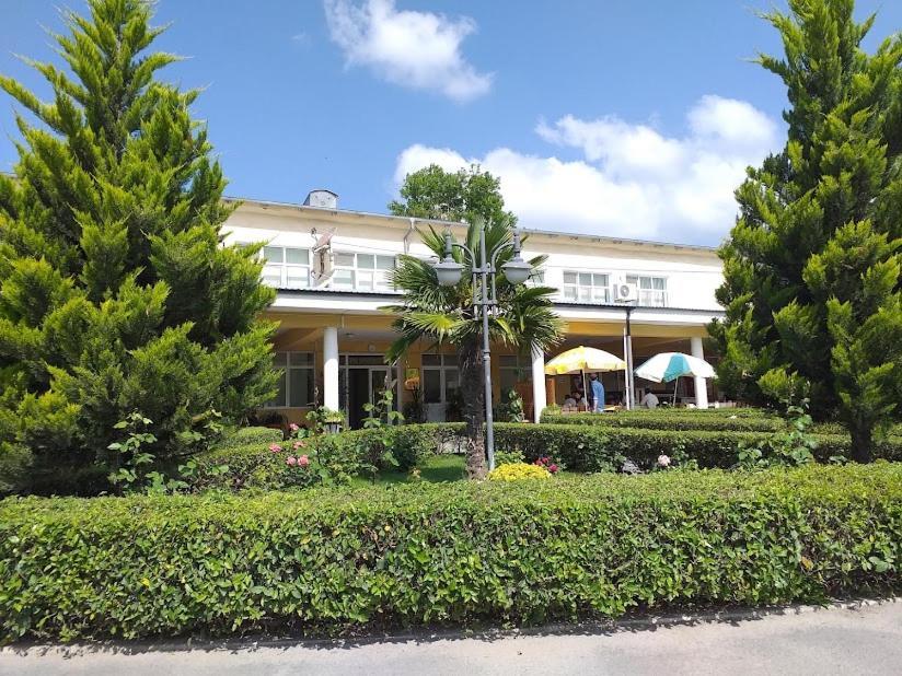 Sheki Avtovagzal Motel Esterno foto